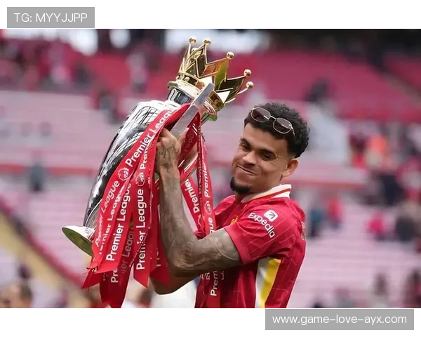 利物浦最强边锋组合即将成型？两大顶星加入让战力飞跃